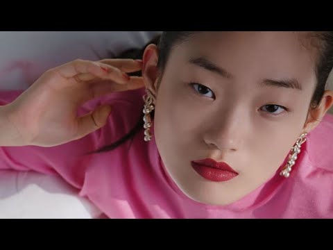 Hyun Ji Shin 신현지 | Korean Fashion Model | Runway Collection