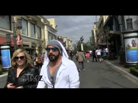 08.05.2013 - AJ McLean & Rochelle @ T M Z   TV