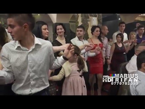 02 Revelion Dunarea Albastra 2016 - Alex si Formatia Lucian Cojocaru (colaj hore) LIVE (cover)