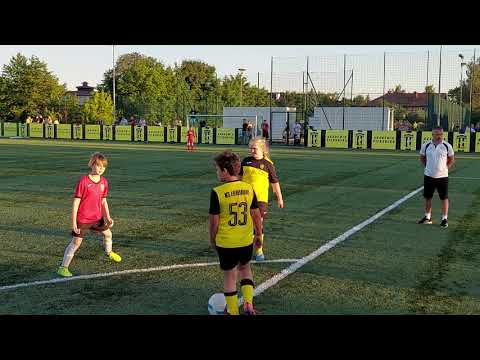 2010 liga KS Łomianki  - Mazur Radzymin  4 kwarta