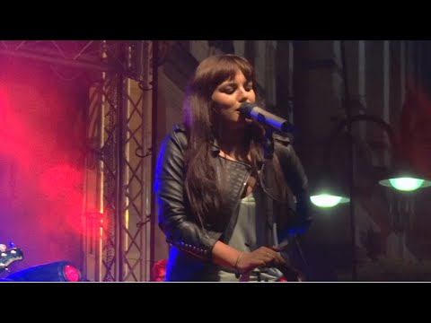 Ewa Farna ♥ Jen tak ~ 19.9.2014 Krnovské hudební slavnosti ~ Živě HD