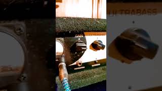 Video thumbnail for Behringer Ultrabass BX3000T vintage bass amplifier had by ALS-TechReview