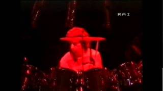 Mike Oldfield - Crises Part 1 (Live in Viareggio 1984) VHSrip