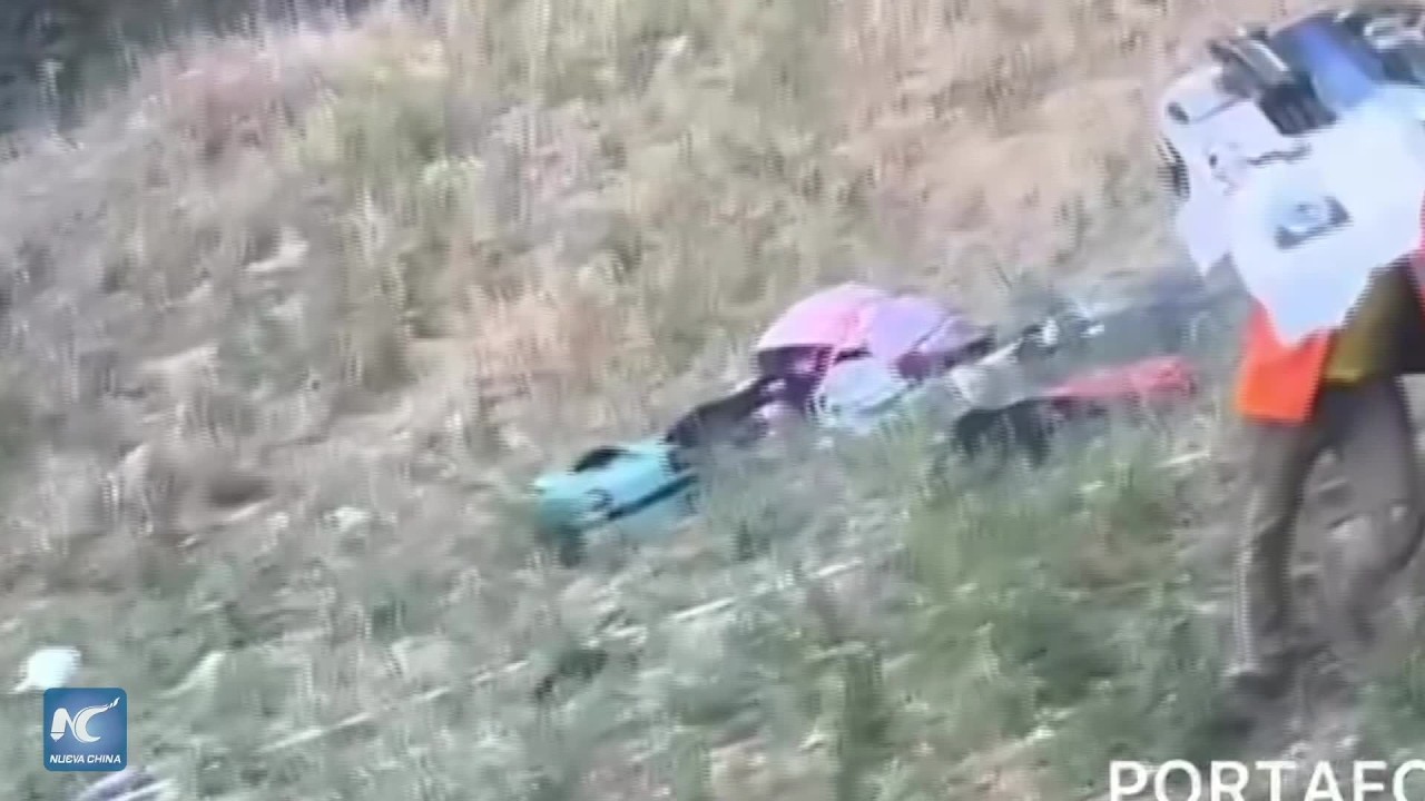 Caída de vehículo a abismo deja al menos 14 fallecidos en norte de Perú