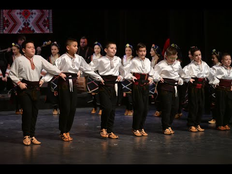 ANSAMBL "Nikola Jonkov Vapcarov" - Istocna Makedonija