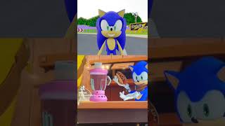 Sonic reacts to um.. something