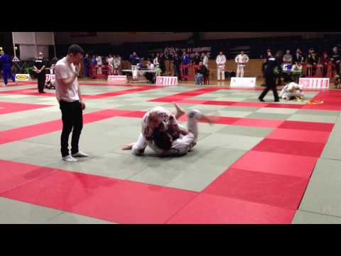 BJJ IRISH OPEN 2014 Semi Final Leandro A