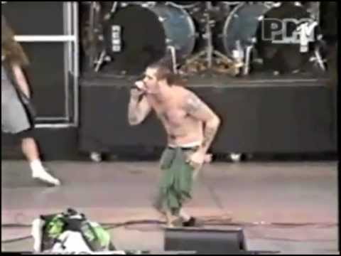 PanterA and a.P.A.t.T. perform Fucking Hostile Live at Donnigton 94