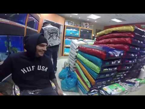 S FUČOM NA NÁKUPOCH