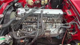 1976 Datsun 280Z Coupe Start Up and Engine Compartment