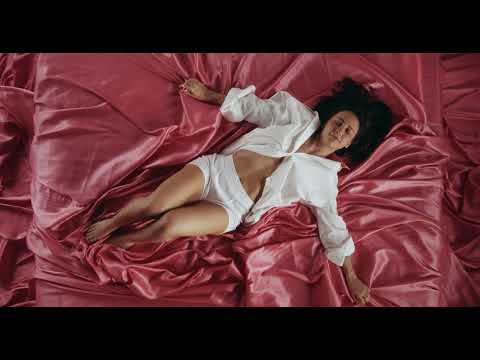 Reticências | Mariana Nolasco (Visualizer)