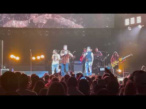CARLOS VIVES con NACHO La Mitad - En Vivo HD 4K Concierto Orlando (Florida) Dic 2021