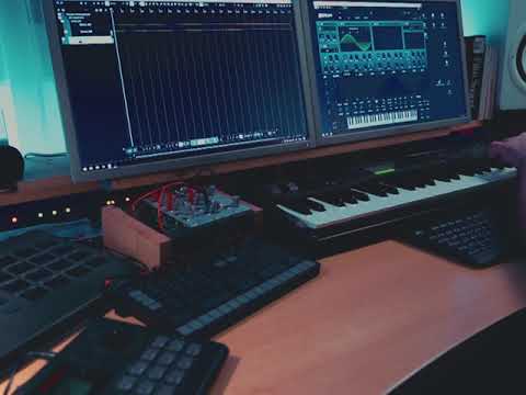 Electronic Tom Sounds in Xfer Serum (Patch Download in Description)