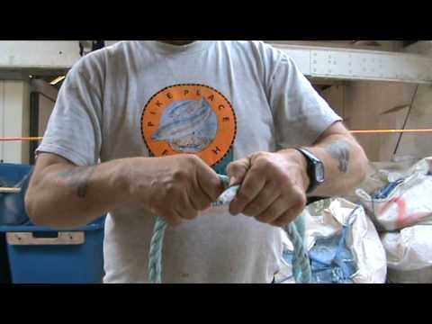 Splicing an eye in 4 stranded rope