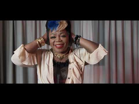 LOMAMY feat WERRASON -   VOLCAN (clip officiel)