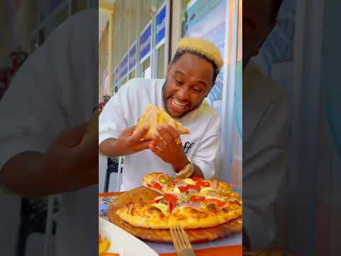 ቀይቲ ፒዛ ጋበዘችኝ// #akucha #አኩቻ #habesha #neweritrean #comedy #eritreanmusic #music #tiktok