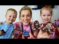 Gaby Alex and Mommy bakes Christmas Cookies! Gaby Alex and Mommy bakes Christmas Cookies!