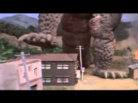 Taron Stomps A Building (Loop)