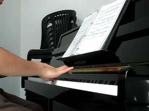 Toccata et fugue en ré mineur (de J.S. Bach) au piano