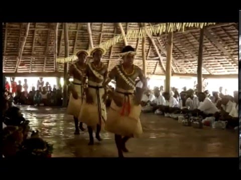Young Mens' Entrance Dance (Bubutei, Maiana)