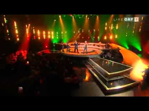 Helden von Morgen - Lukas, Katharina, Cornelia, Sara - Waka Waka (This Time for Africa) - 26.11.2010