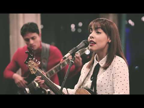 Ale Aguirre - Distancia (En vivo).