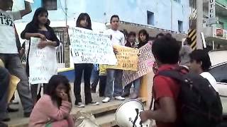 preview picture of video 'Movimiento #yosoy132 en huautla de jimenez Oaxaca, sufren agreciones.'