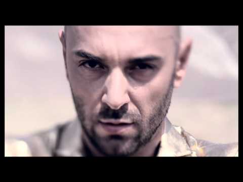 Yuriy Lebedevich в видео Евгении Крапивцевой - По невесомости