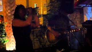 Pow Lean e Sandra live @ Piazzetta Urban - Pearl Jam's "Daughter" cover