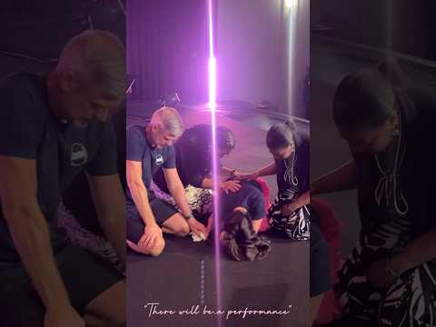 Play Video Youtube Video