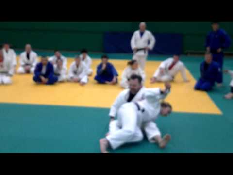 Lisa Kearney kata guruma out of focus