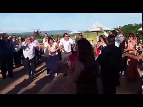 "Sposo In Piscina" Animazione Matrimonio