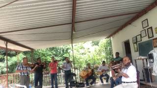 Gerardo Ortiz mujer de piedra Mariachi Real Tamazula