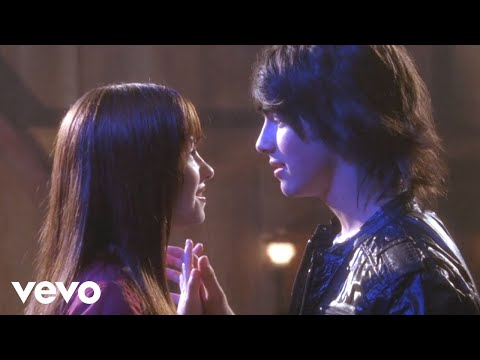 Demi Lovato, Joe Jonas - This Is Me (From "Camp Rock")