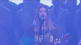 Brooke Ligertwood - I Will Praise You on the Mountain - Hillsong Church