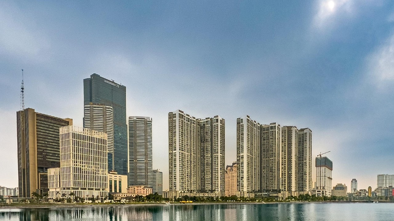 Luxhomes Vinhomes Skylake | Hanoi, Vietnam | Hotel Review 🏩