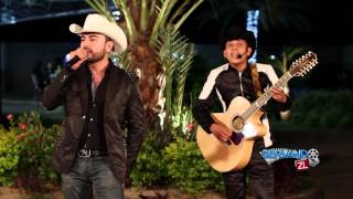 Juan Pedro Valle Y Los De La Loma - Entre Ceja y Ceja (En Vivo 2016)