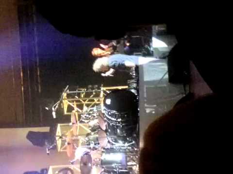 Brian May introducing Rufus Taylor - Nottingham Co