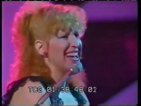 Bette Midler - LEADER OF THE PACK (Bruce Forsyth's Big Night, 1978) HQ Audio