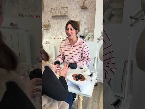 Une cliente m’annonce APRÈS la pose qu’elle sort du médecin car elle a des oxyures (vers intestinaux