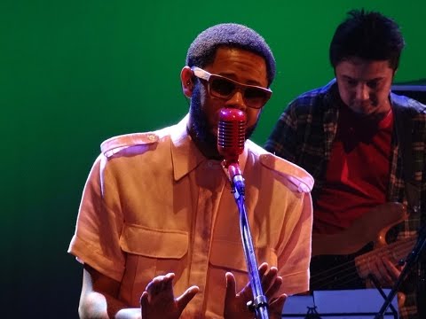 Emicida Interpreta Cartola - Sim