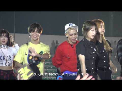 150920 Jonghyun x Taemin moment @Hallyu Dream Festival 2015