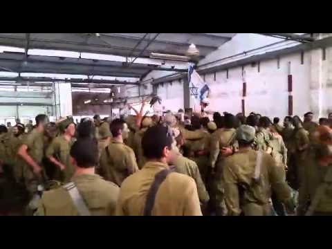 Mi She'mamin Lo Mefached at the Gaza Border מי שמאמין לא מפחד