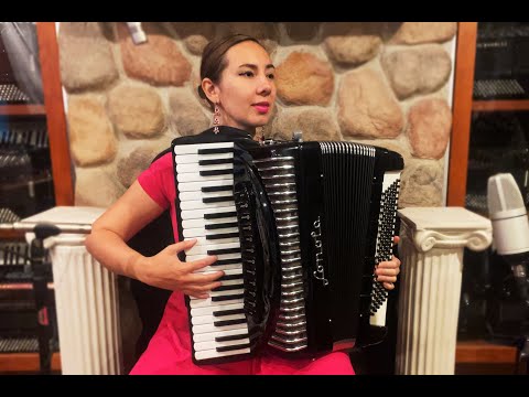 6289 - Black Sonola Mod.600 Piano Accordion LMMM 41 120 $2999