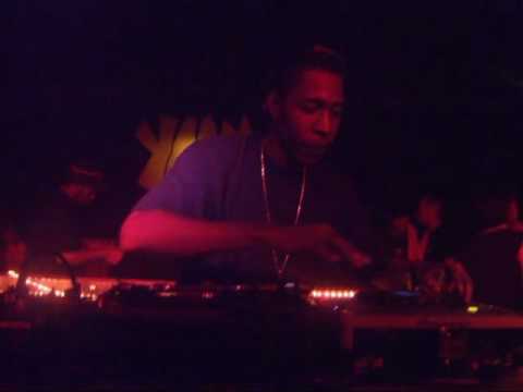 Blessed Love, Soca Twins & Tony Matterhorn @ Yaam / Berlin (Part1)