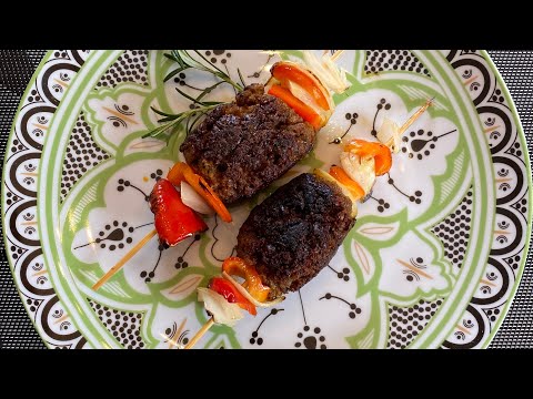 SPIEDINI DI CARNE TRITA CON VERDURE LIGHT/MINCED MEAT SKEWERS/BROCHETAS DE CARNE PICADA LIGHT