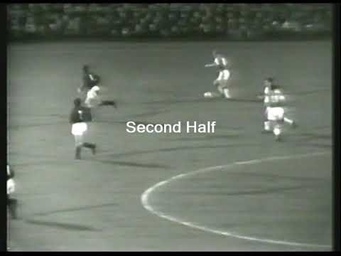 26/11/1969 European Cup Round 2 2nd leg FEYENOORD v AC MILAN
