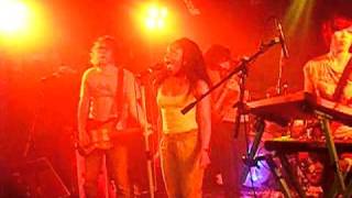 The Go! Team - Back Like 8 Track - Liverpool Academy - 20/2/2011