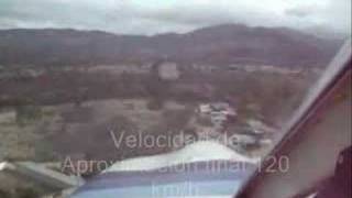 preview picture of video 'PA-28 Approach and landing RWY02 at Chiquimula (Guatemala)'