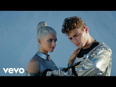 download lagu mp3 mp4 Carla Mauri Satellite, download lagu Carla Mauri Satellite gratis, unduh video klip Carla Mauri Satellite